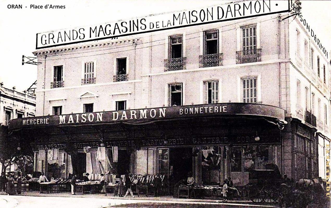 2607- Oran - Place d'Armes - Maison Darmon .jpg